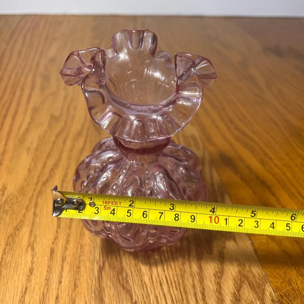 VTG Amethyst Glass Rose Bowl Vase Purple Ruffled Trumpet Vase Cottage bud vase